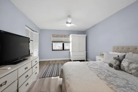 2898 SW 22nd Circle Delray Beach FL 33445
