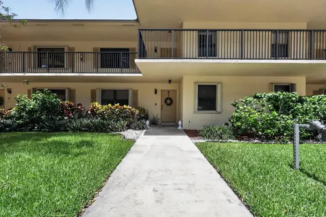 2898 SW 22nd Circle Delray Beach FL 33445