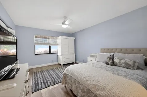 2898 SW 22nd Circle Delray Beach FL 33445