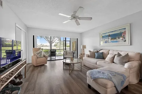 2898 SW 22nd Circle Delray Beach FL 33445