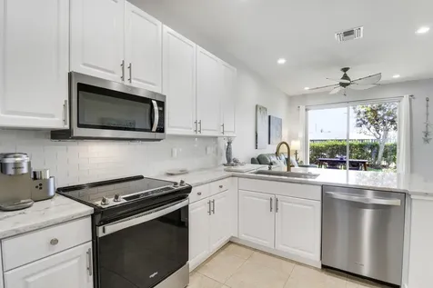 1604 Mariner Bay Boulevard Fort Pierce FL 34949