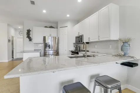 1604 Mariner Bay Boulevard Fort Pierce FL 34949