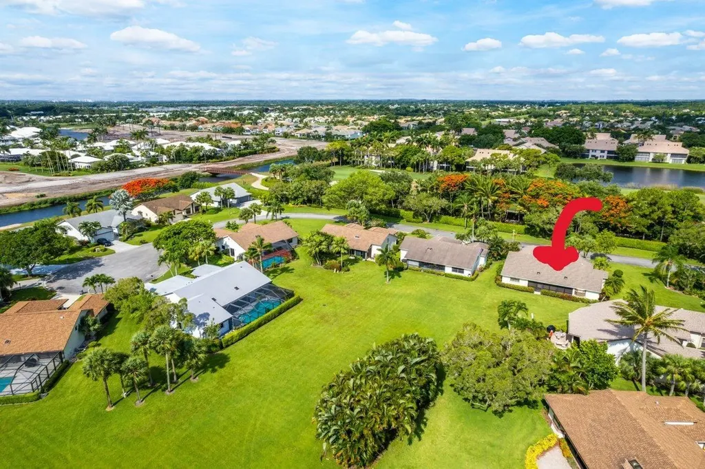 5692 Willow Creek Lane Delray Beach FL 33484