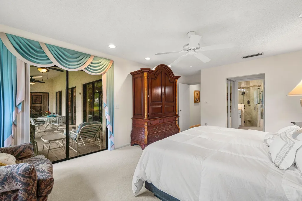 5692 Willow Creek Lane Delray Beach FL 33484