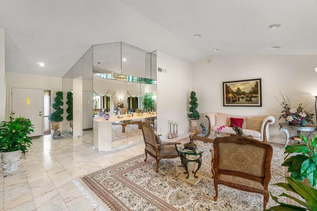 5692 Willow Creek Lane Delray Beach FL 33484