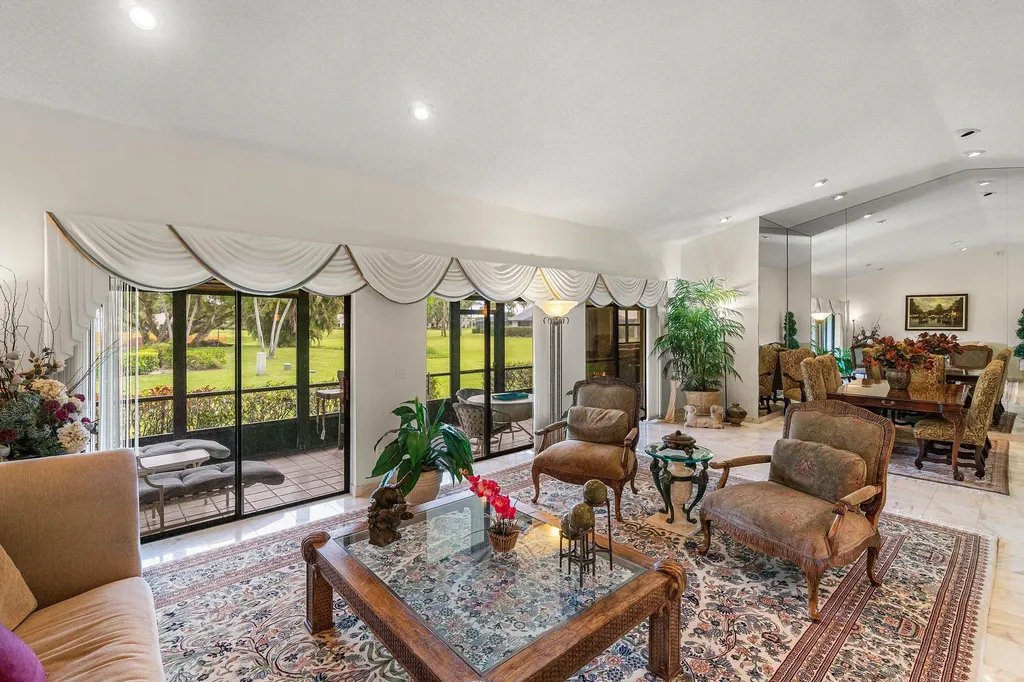5692 Willow Creek Lane Delray Beach FL 33484