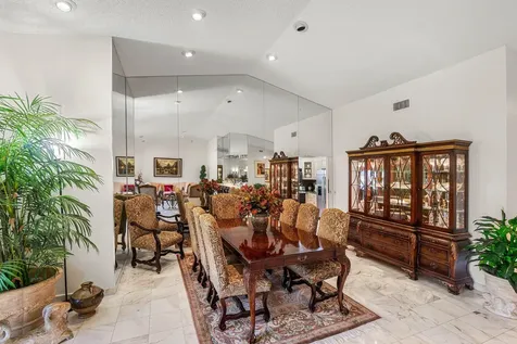 5692 Willow Creek Lane Delray Beach FL 33484