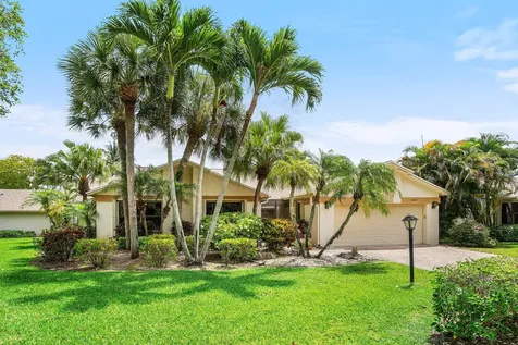 5692 Willow Creek Lane Delray Beach FL 33484