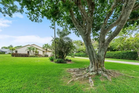 5692 Willow Creek Lane Delray Beach FL 33484