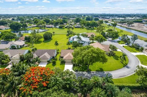 5692 Willow Creek Lane Delray Beach FL 33484