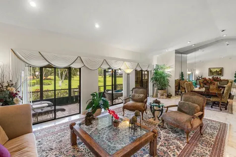 5692 Willow Creek Lane Delray Beach FL 33484