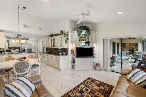 5692 Willow Creek Lane Delray Beach FL 33484