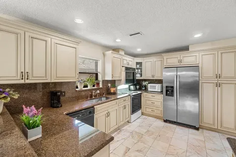 5692 Willow Creek Lane Delray Beach FL 33484