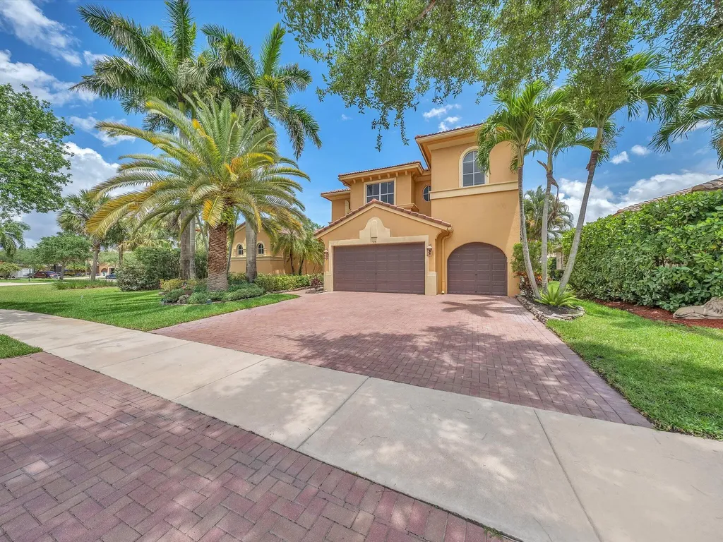 7678 NW 117th Lane Parkland FL 33076