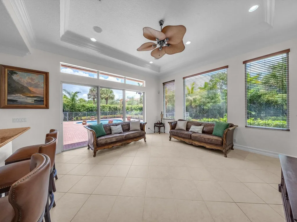 7678 NW 117th Lane Parkland FL 33076
