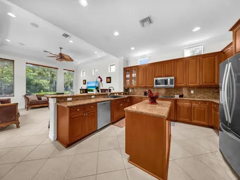 7678 NW 117th Lane Parkland FL 33076