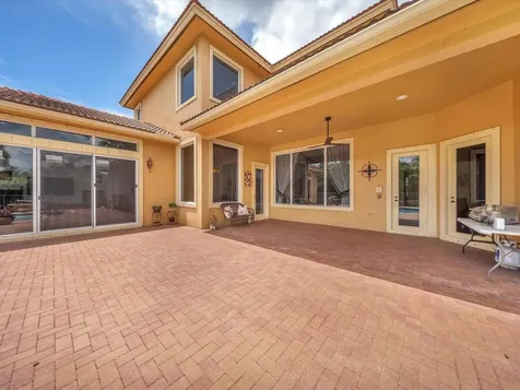 7678 NW 117th Lane Parkland FL 33076