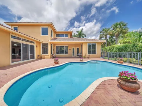 7678 NW 117th Lane Parkland FL 33076