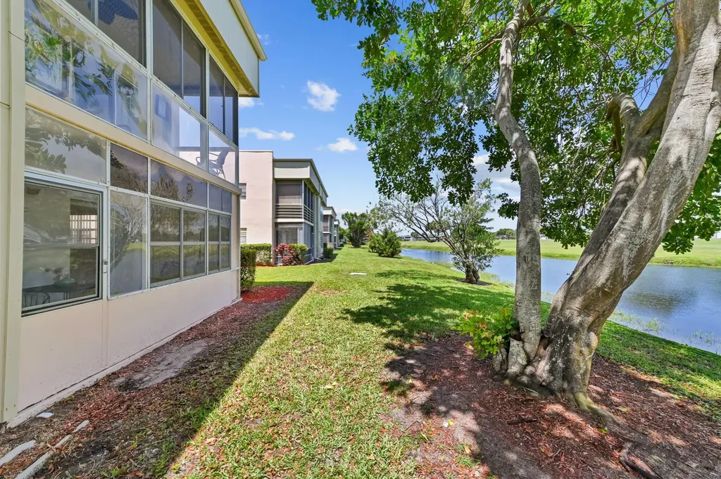346 Capri Delray Beach FL 33484