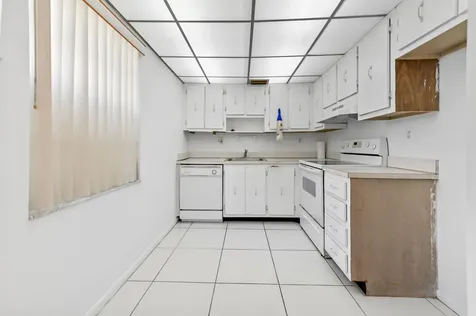 346 Capri Delray Beach FL 33484