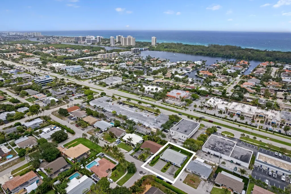 3372 NE 5th Drive Boca Raton FL 33431