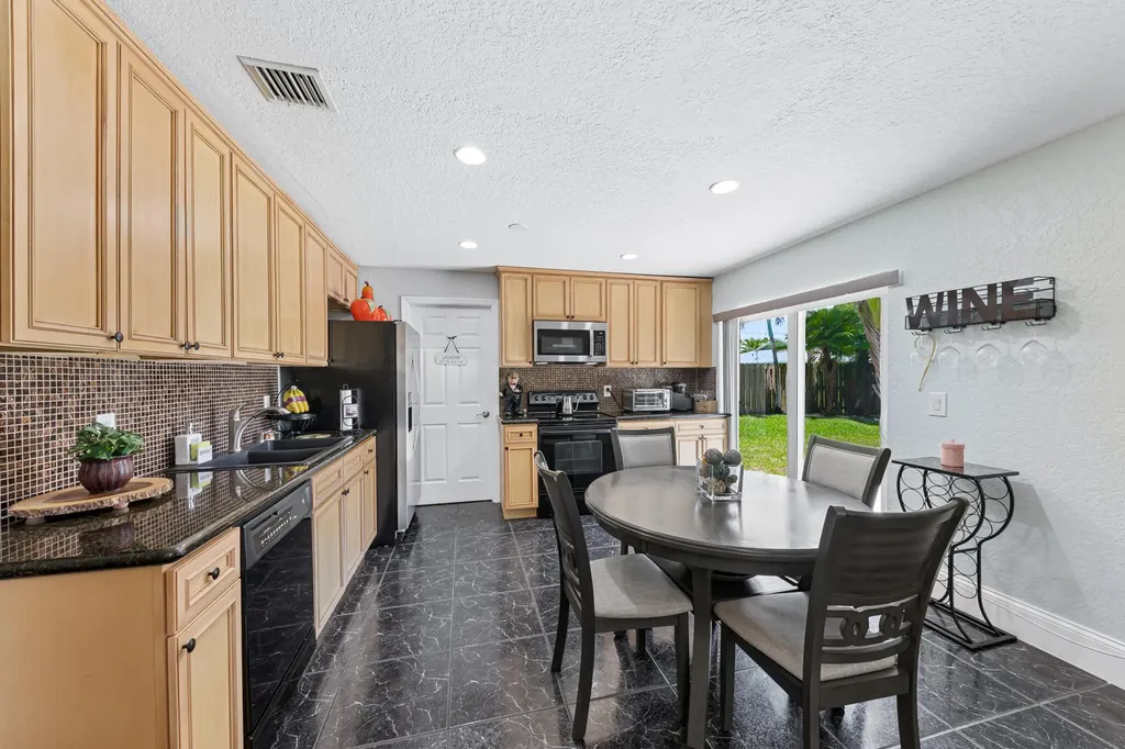 9159 Honeywell Road Lake Worth FL 33467
