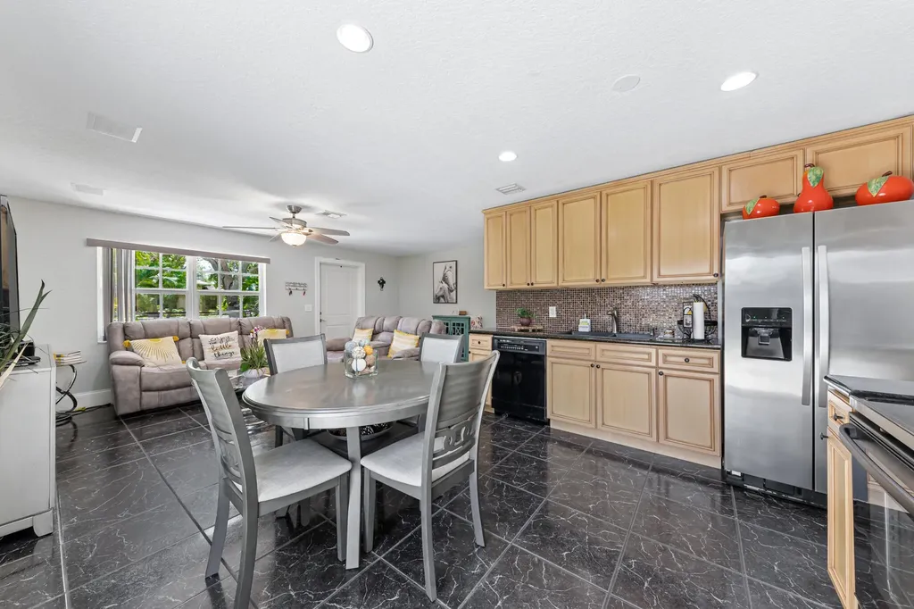 9159 Honeywell Road Lake Worth FL 33467