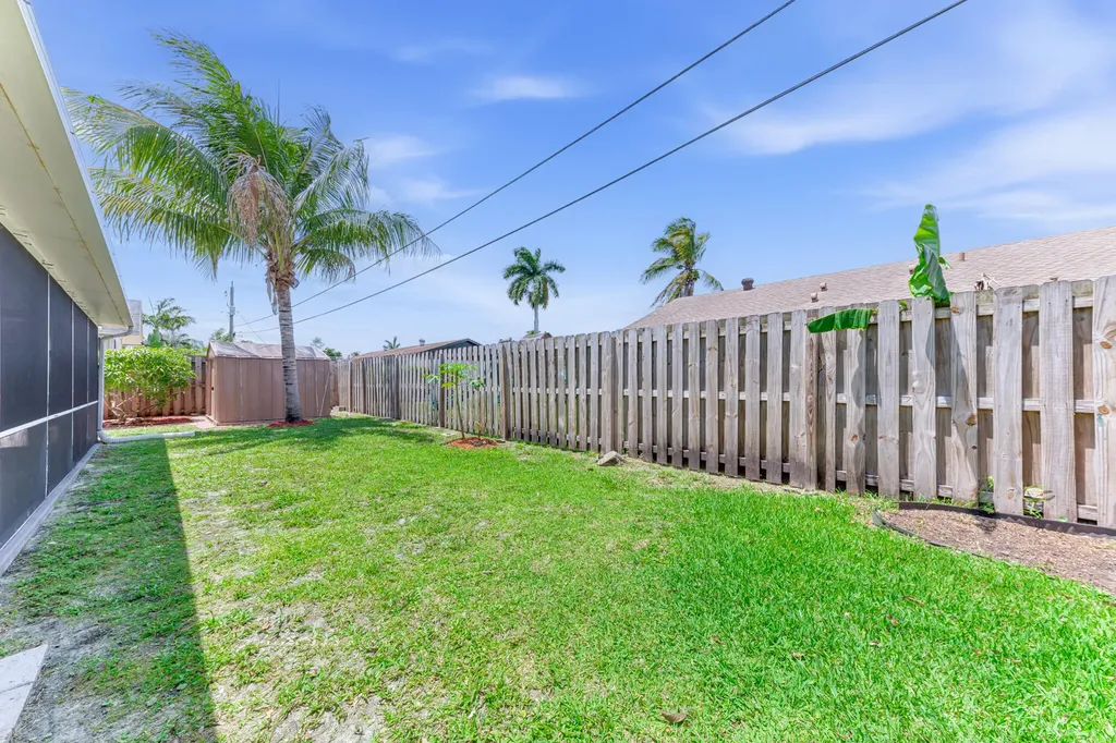 9159 Honeywell Road Lake Worth FL 33467