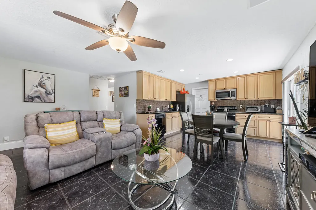 9159 Honeywell Road Lake Worth FL 33467