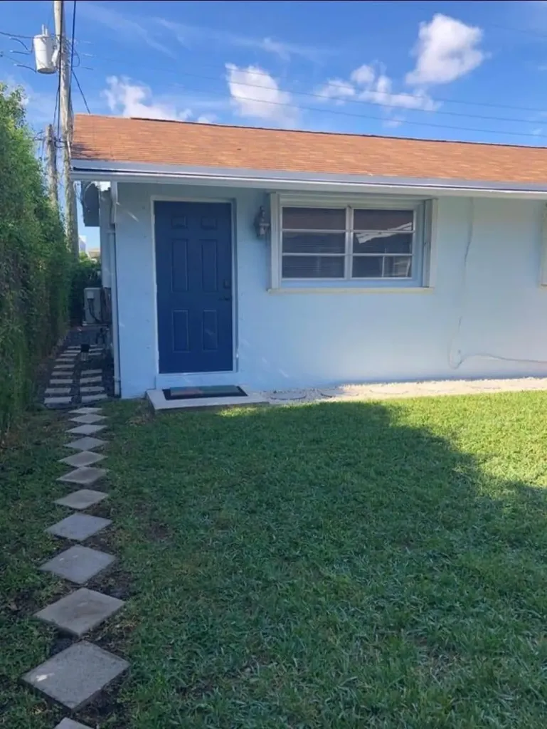 1607 NE 15th Avenue Fort Lauderdale FL 33305