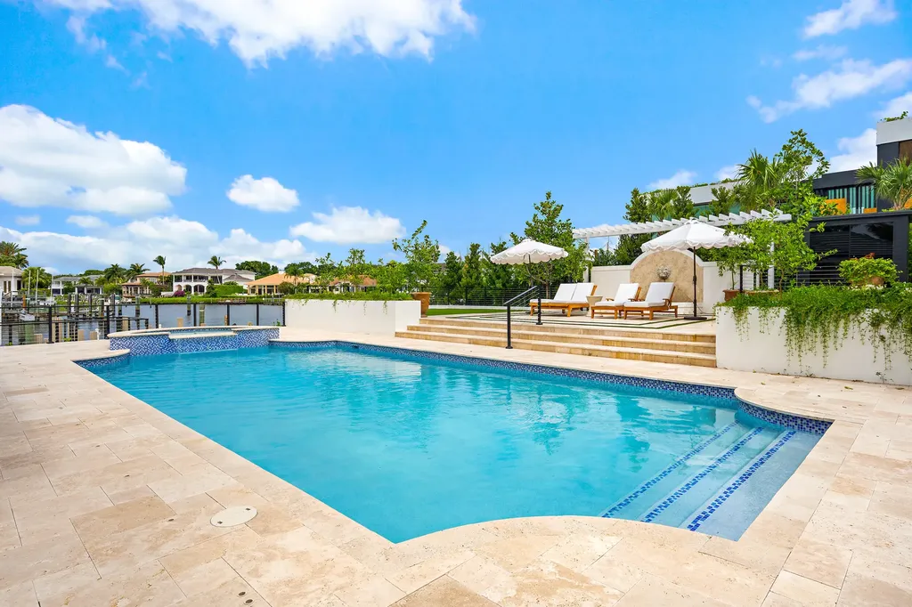 386 Eagle Drive Jupiter FL 33477