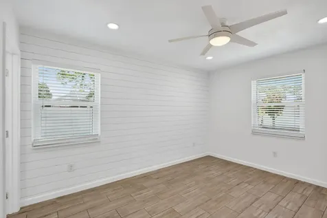 2190 SW Kail Street Port St Lucie FL 34984