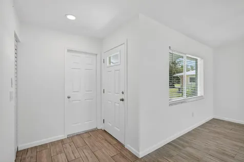 2190 SW Kail Street Port St Lucie FL 34984