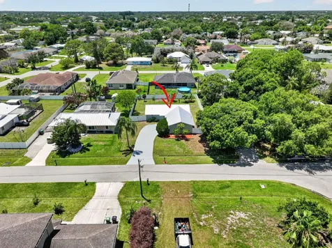 2190 SW Kail Street Port St Lucie FL 34984