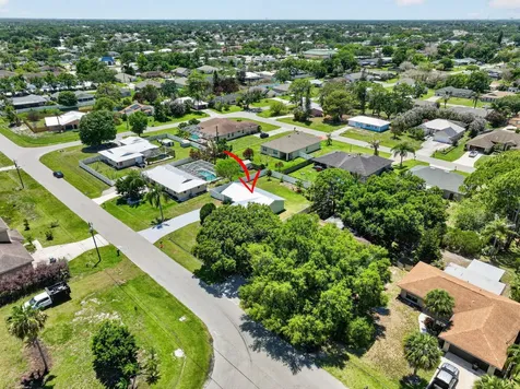 2190 SW Kail Street Port St Lucie FL 34984