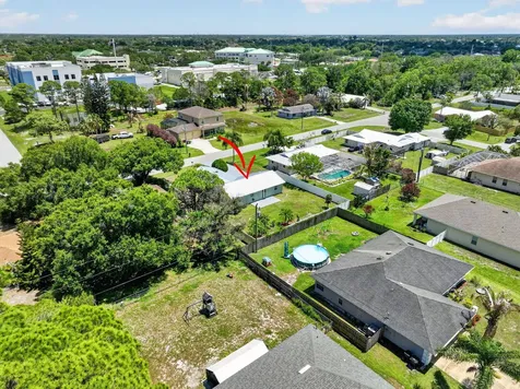 2190 SW Kail Street Port St Lucie FL 34984