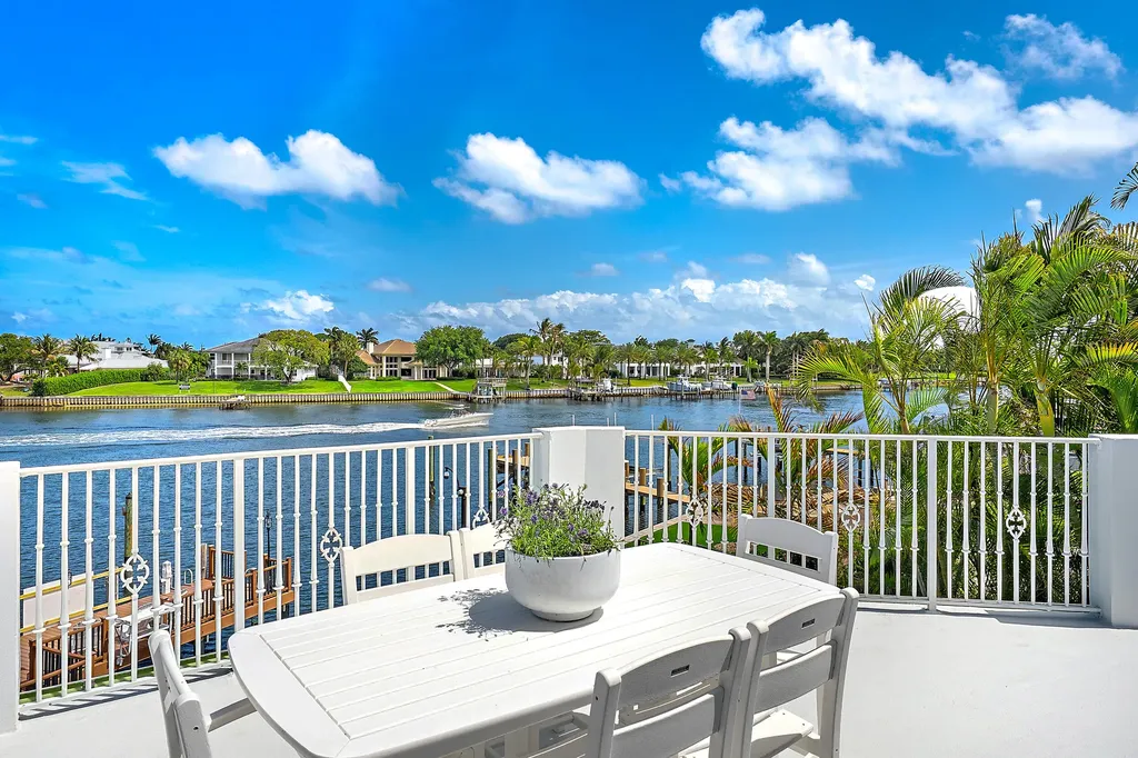 12864 S Shore Drive Palm Beach Gardens FL 33410
