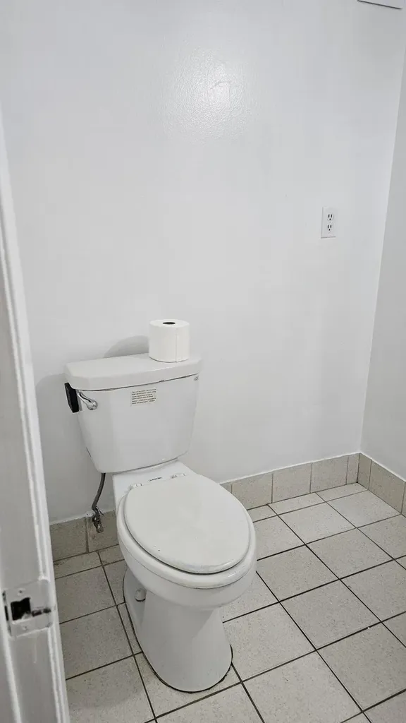 2780 NE 183rd Street Aventura FL 33160