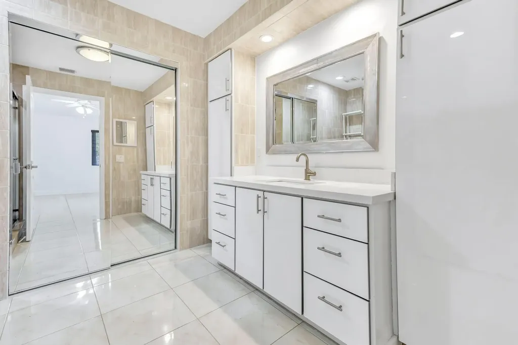 9130 Vineland Court Boca Raton FL 33496