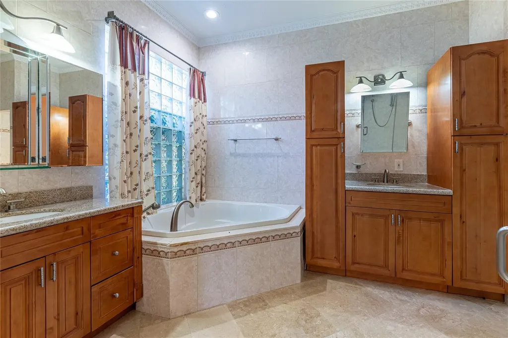 9901 NW 48th Court Coral Springs FL 33076