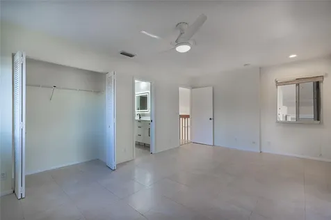 9901 NW 48th Court Coral Springs FL 33076
