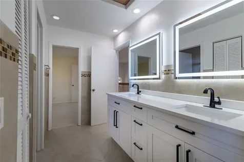 9901 NW 48th Court Coral Springs FL 33076