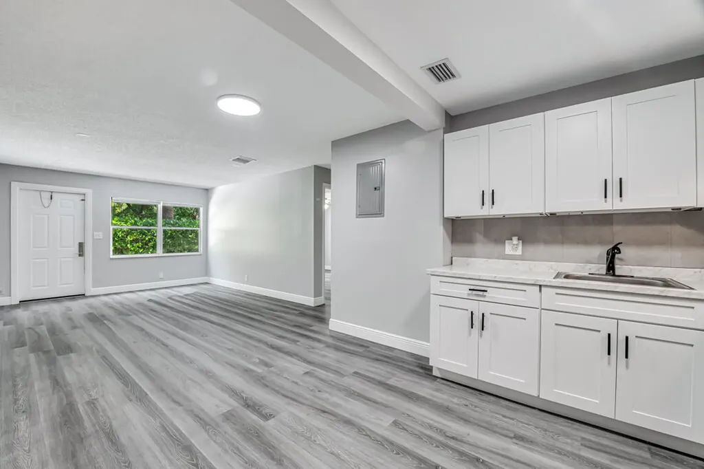 7521 NW 44th Court Coral Springs FL 33065