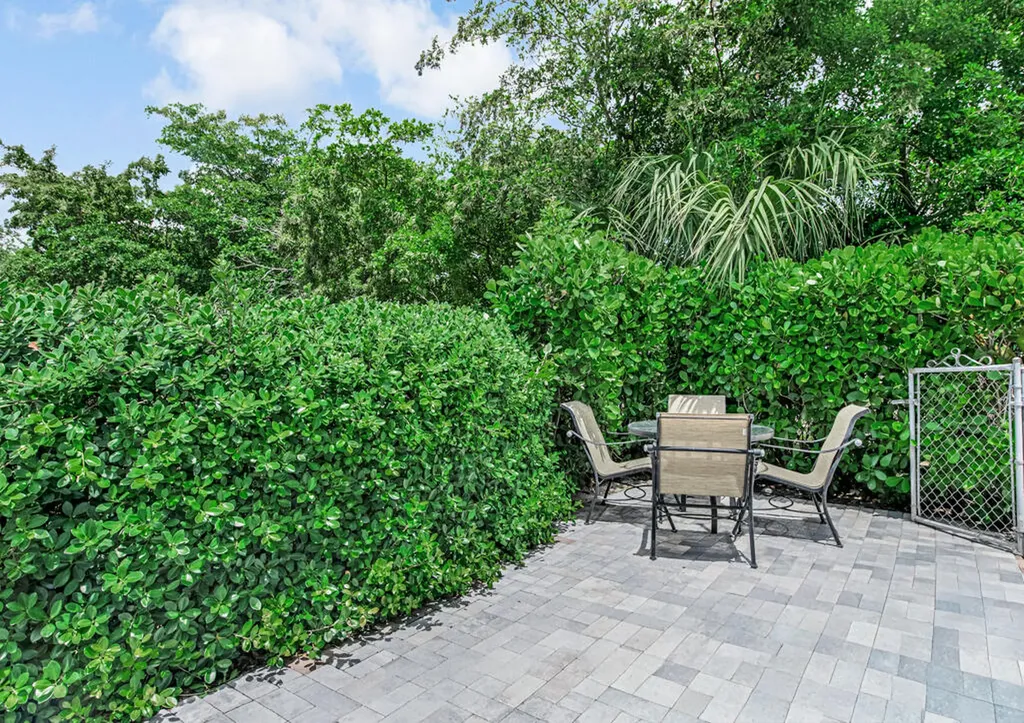 7521 NW 44th Court Coral Springs FL 33065
