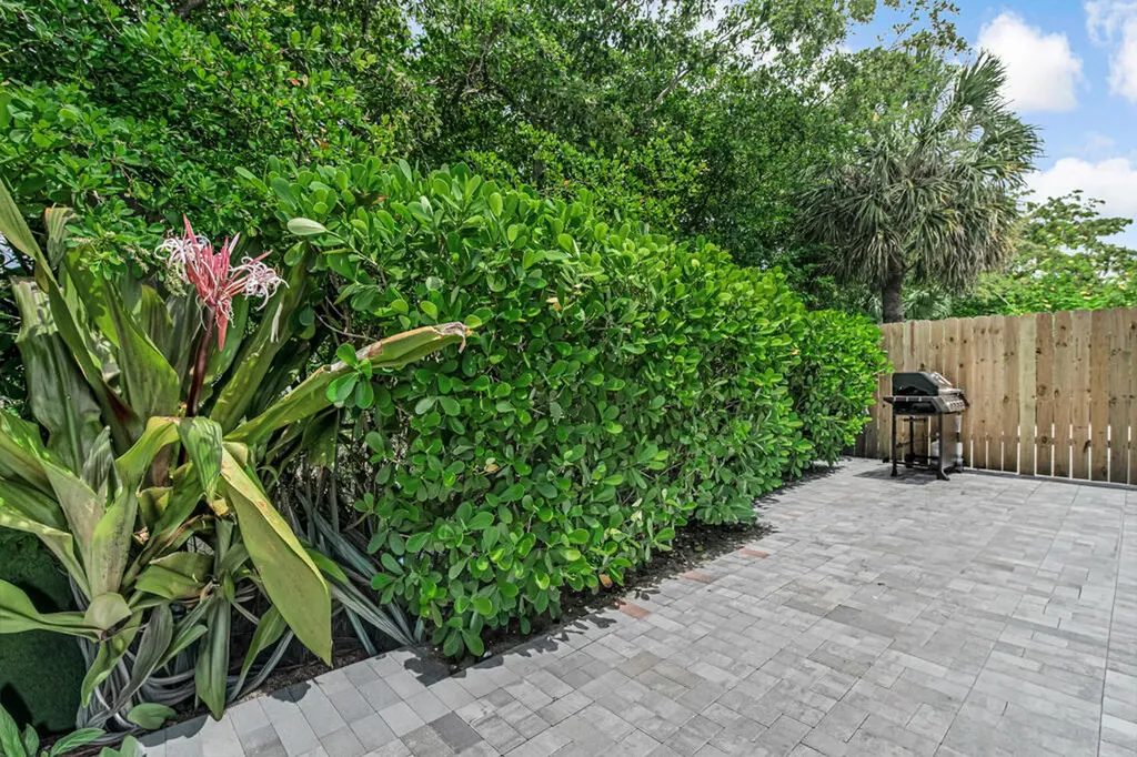 7521 NW 44th Court Coral Springs FL 33065