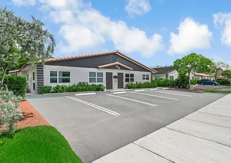 7521 NW 44th Court Coral Springs FL 33065