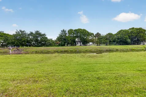 9954 Boynton Gardens Way Boynton Beach FL 33437