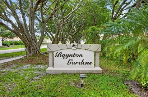 9954 Boynton Gardens Way Boynton Beach FL 33437