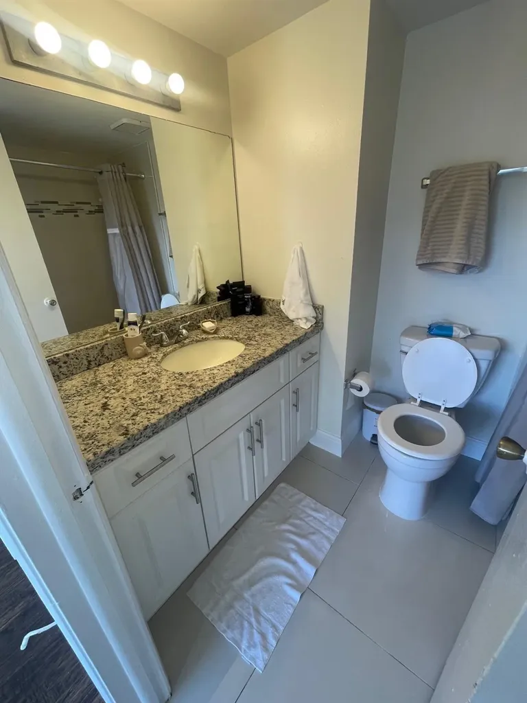 3910 NW 90th Avenue Sunrise FL 33351