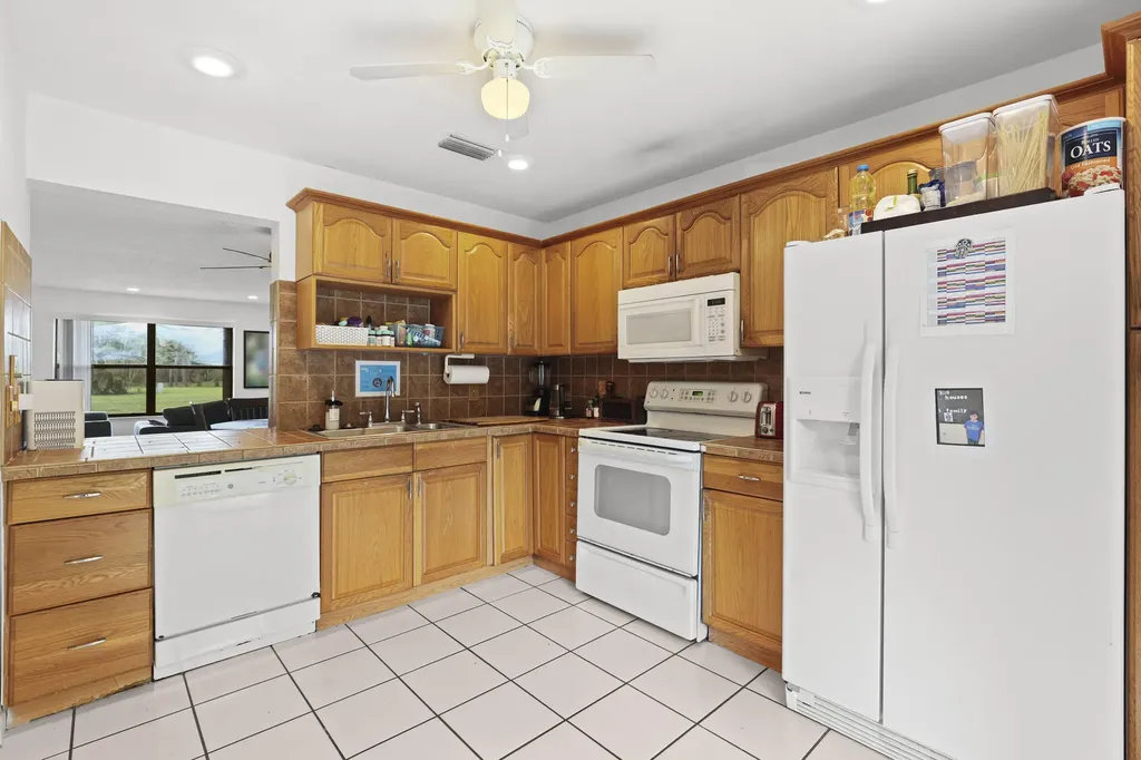 12970 Dartford Trail Wellington FL 33414